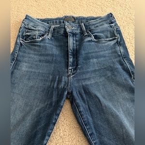 Mother jeans, size 27 high waisted looker ankle chew